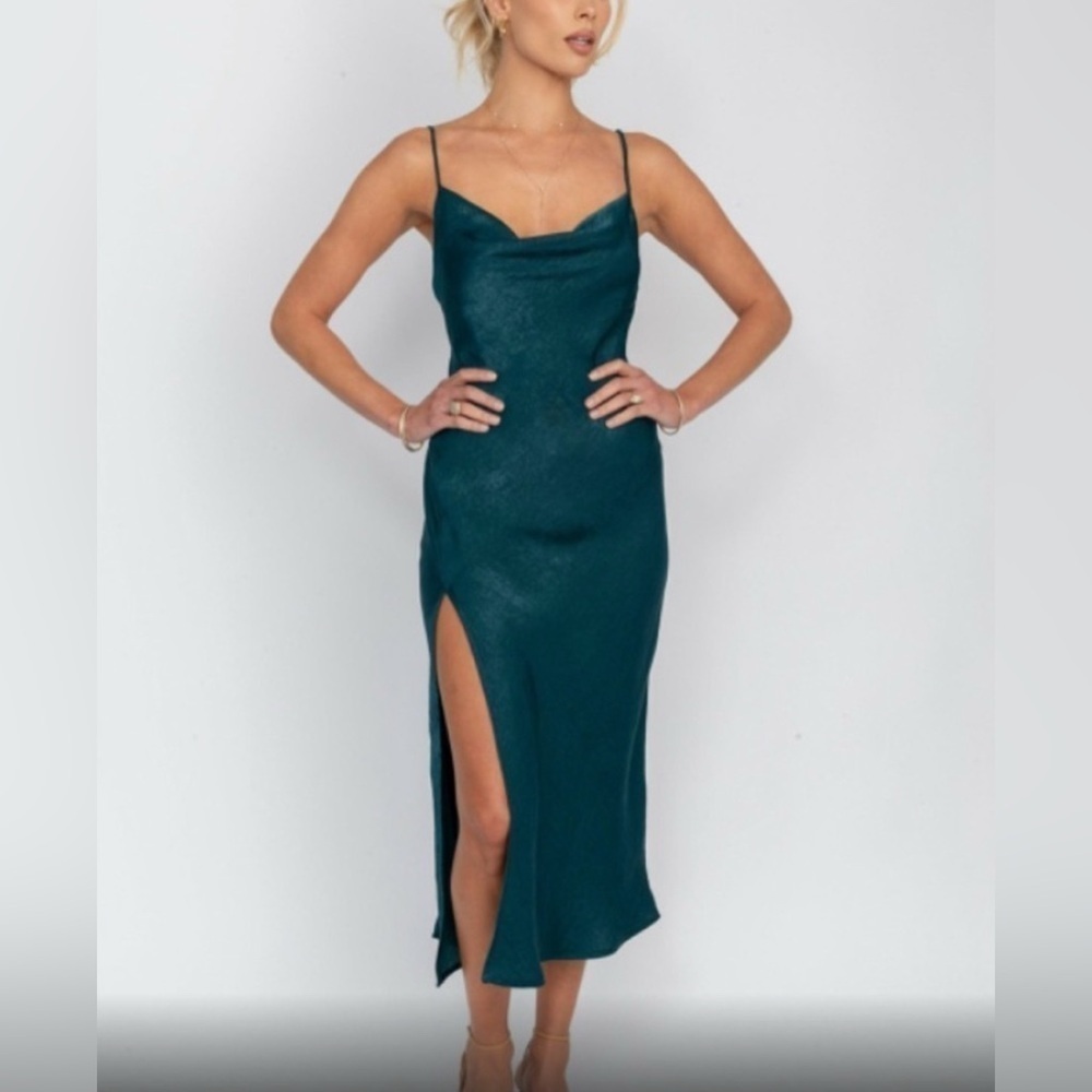 Resa Madison Spaghetti Strap Midi Slip Dress in Emerald Green Medium NWT